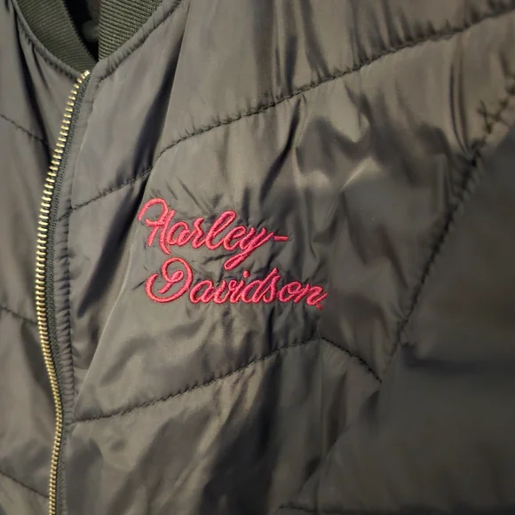 Harley-Davidson Quilted Black Bomber Jacket with Maroon Embroidery - Picture 2 of 10